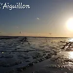 Maisonnette Cosy Proche De La Rochelle Et De L'ile De Re 度假居 Saint-Xandre