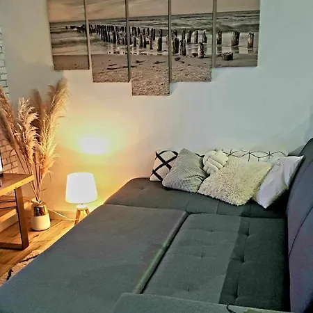 Maisonnette Cosy Proche De La Rochelle Et De L'ile De Re *
