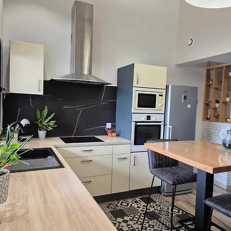 Prázdninový dům Maisonnette Cosy Proche De La Rochelle Et De L'ile De Re Saint-Xandre