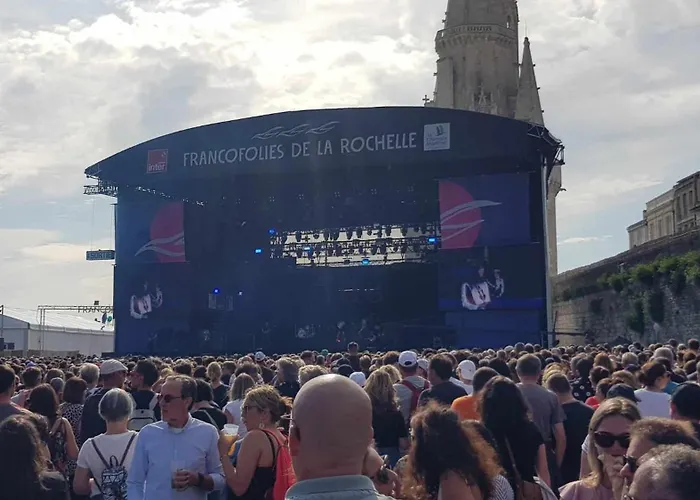 Maisonnette Cosy Proche De La Rochelle Et De L'ile De Re *